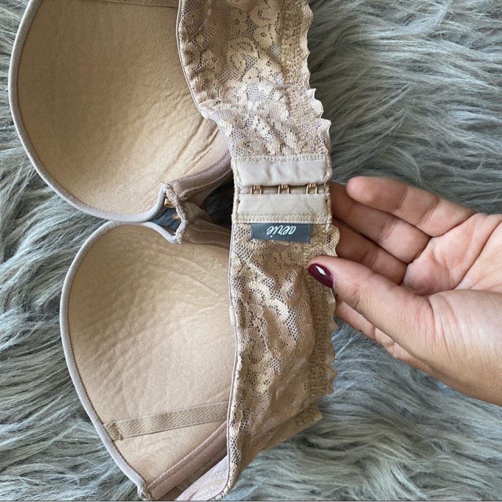 Aerie Nude Everday Strapless Bra Size 32B - Picture 5 of 10